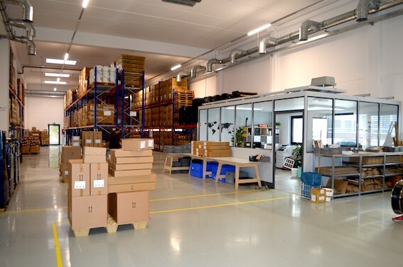 Warehouse with lots of room to grow © Barry Lyster