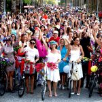 The Fancy Women Bike Ride has grown into the world's largest cycling event for women. ©