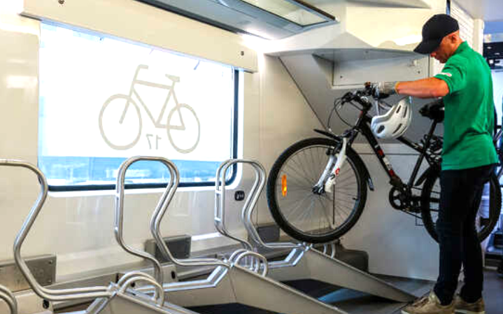 Trains for bikes is a breakthrough for cyclists © ECF