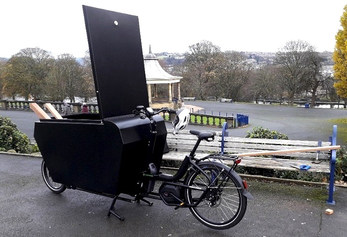 Braford's new e-cargo bike at Lister Park ©