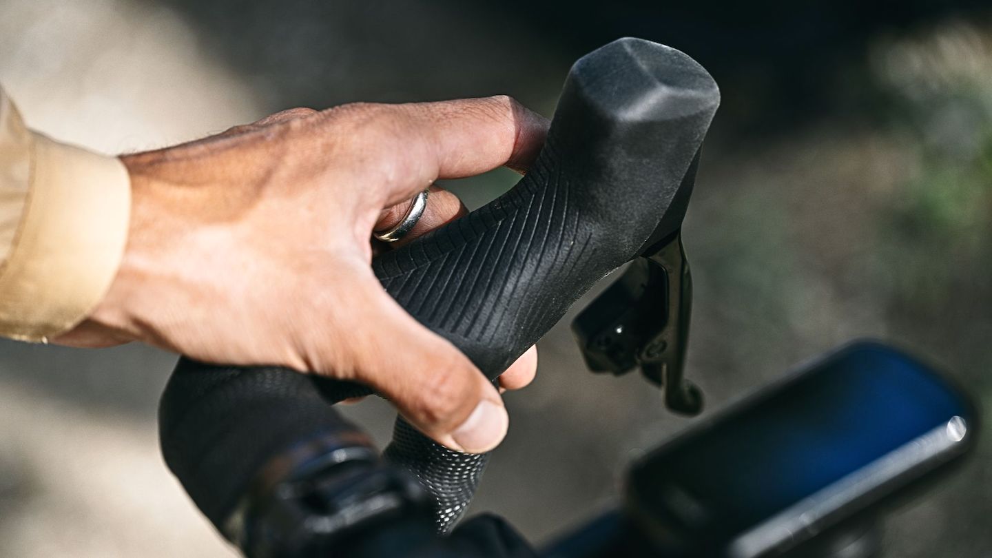 thumbnail image 2 of TQ Ebike HPR Remote V02 HPR-SC-REM02 For Flat Bars – Includes Cable 2 of 3